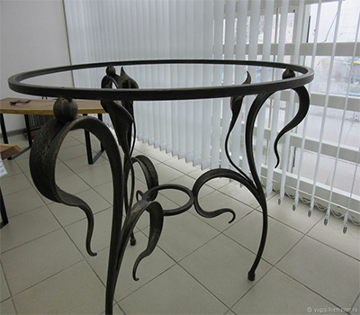 Кованые столы и столики в Витебске