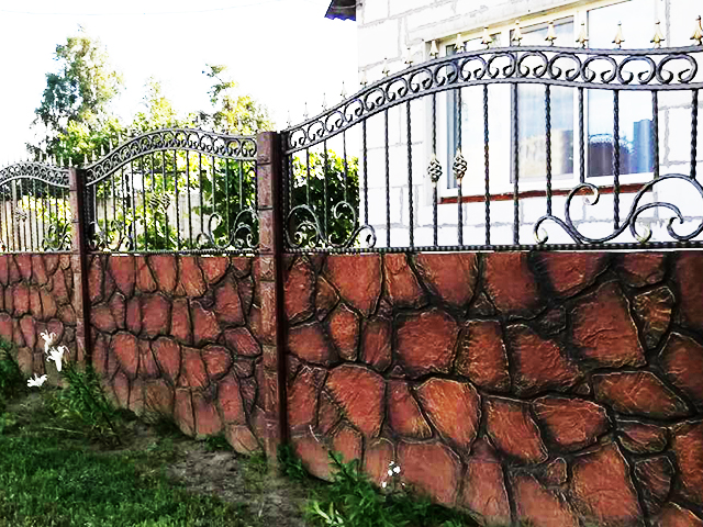 Купить бетонный забор под ключ в Витебске